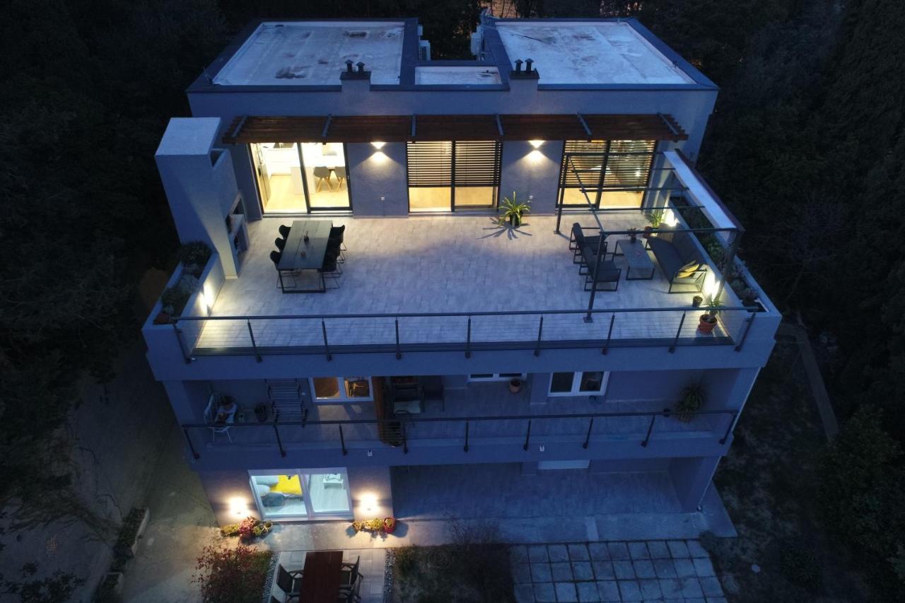 Amai Apartment Split Exterior photo
